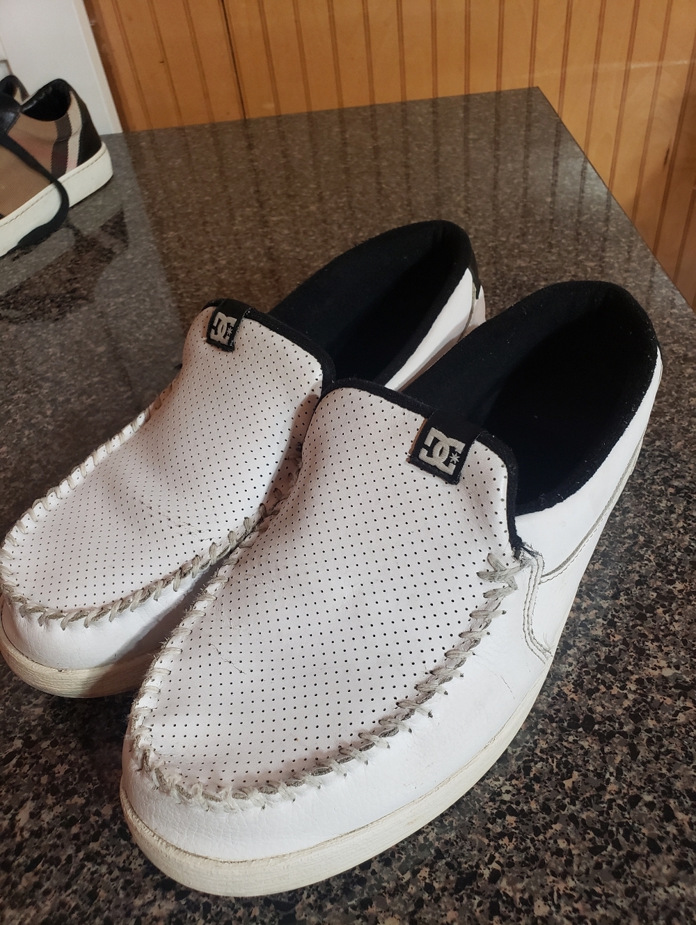 DC Y2k Villain Slip On White Leather Black Inside Skater Streetwear Y2k  Men 11